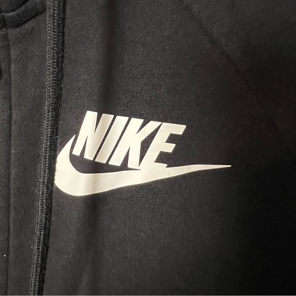 Nike Women's size M Sportswear Club Fleece Full-Zip Hoodie Black Jacket - Soft! - Picture 3 of 7